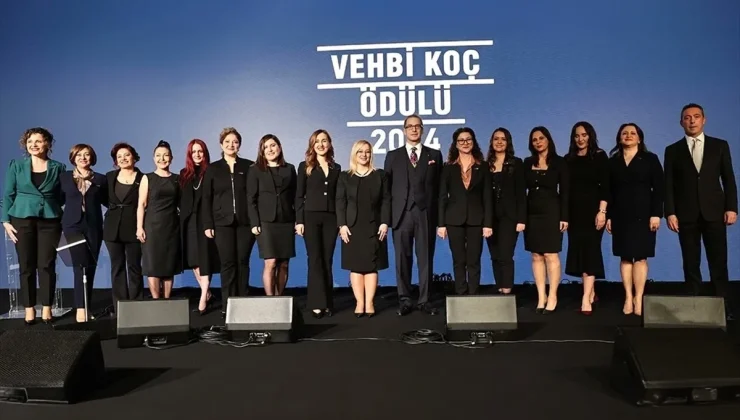 Vehbi Koç Ödülü, Kadın Hekimler Eğitime Destek Vakfı’na verildi