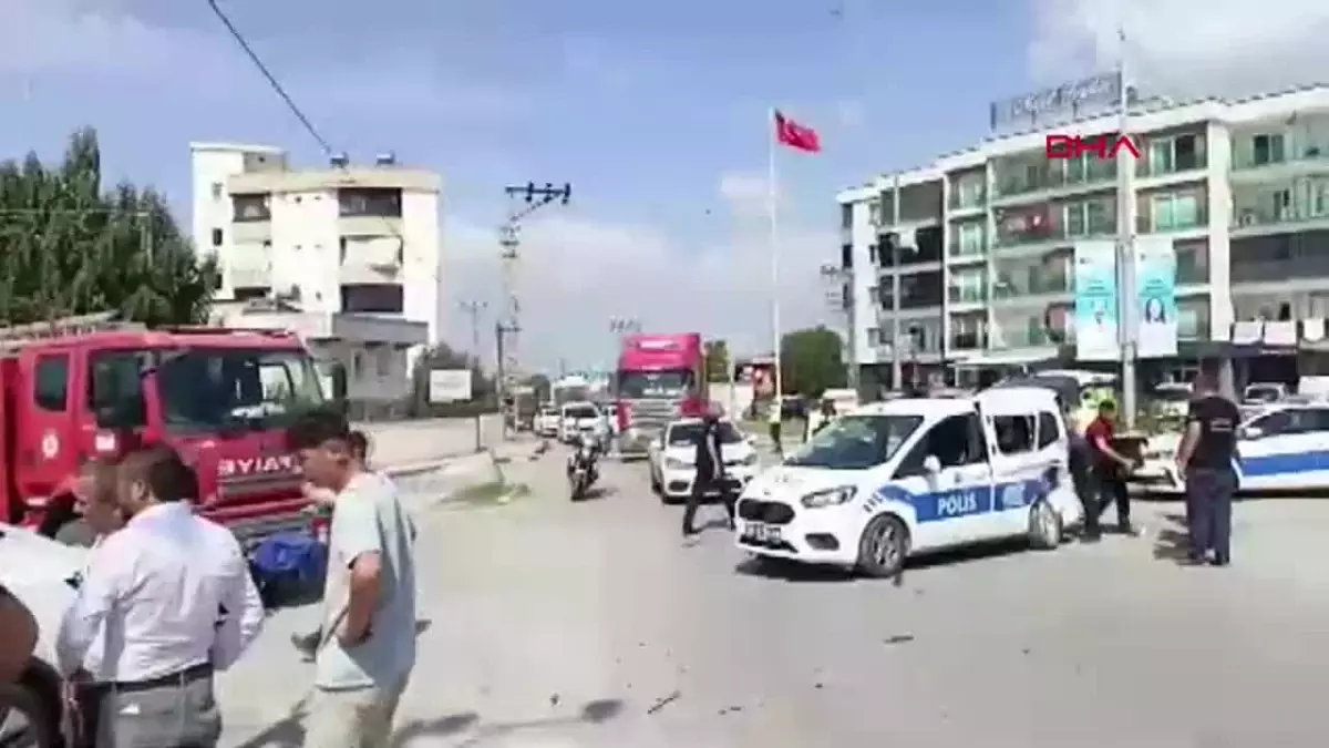 Hatay’da Polis Aracıyla Otomobil Çarpıştı: 5 Yaralı