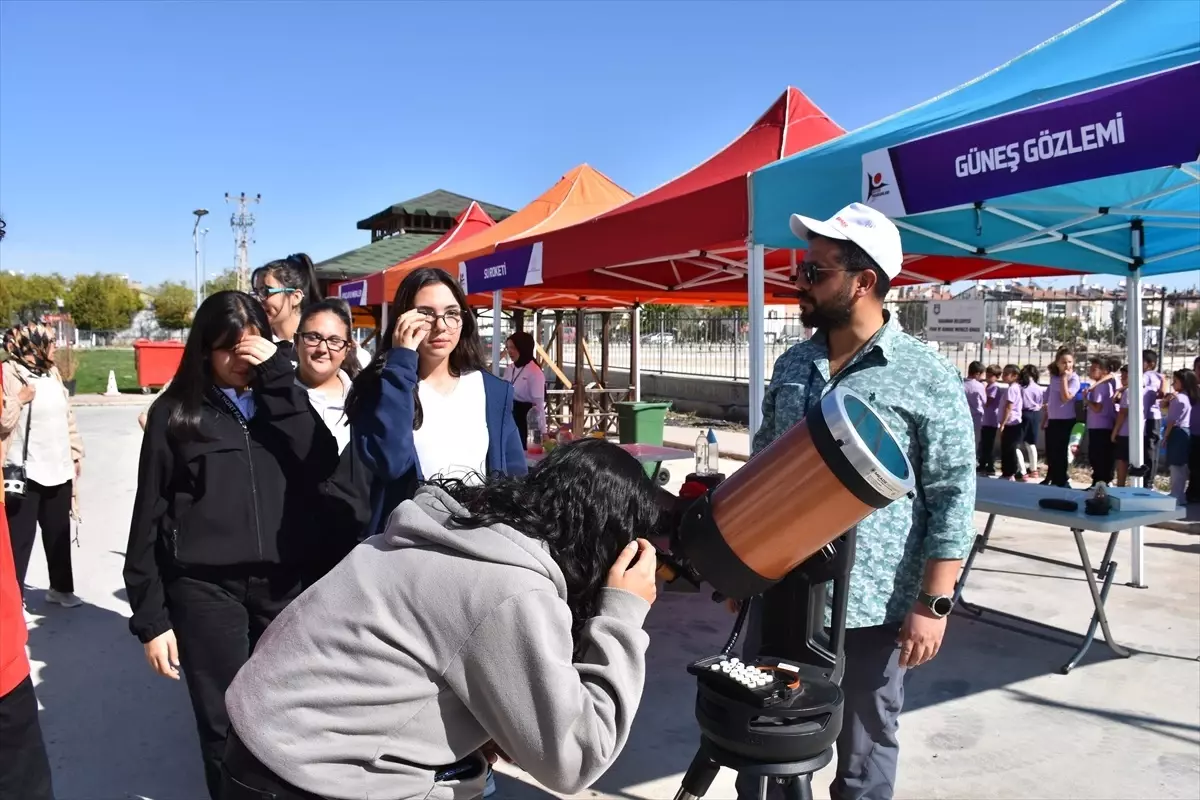 Karaman’da Bilim Şenliği Açıldı