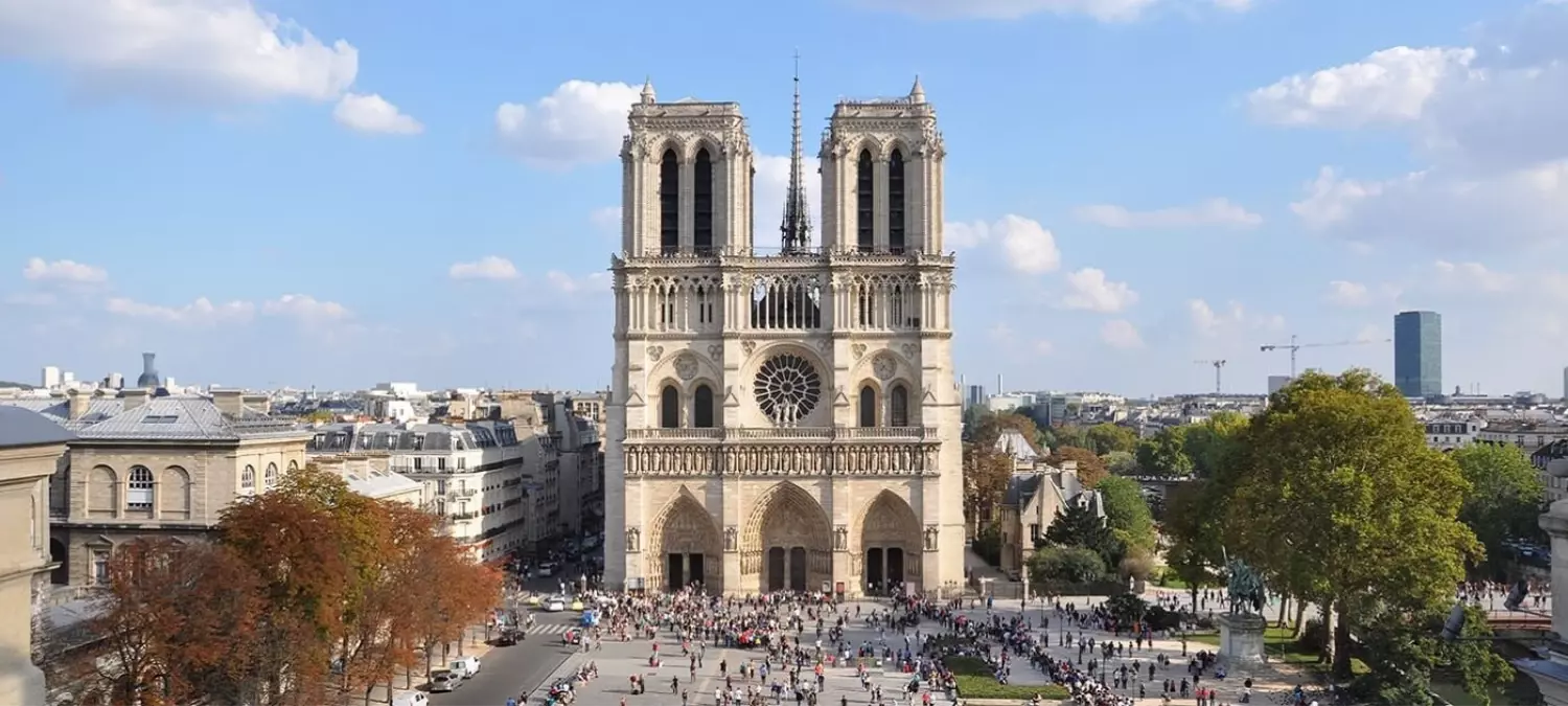 Notre-Dame Katedrali 7 Aralık’ta Yeniden Açılıyor