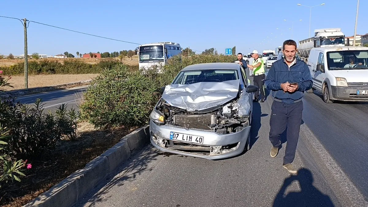 Yer Antalya: Peş peşe zincirleme kaza!