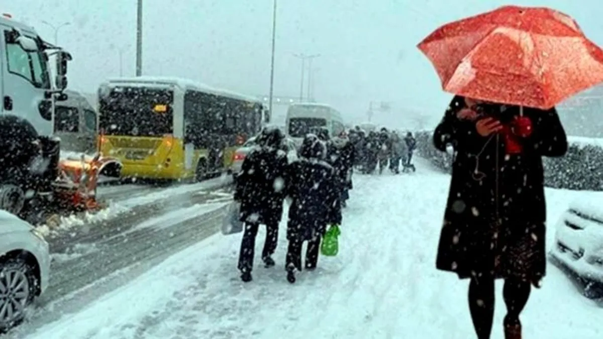 İstanbul’a kar yağışı Anadolu yakasından girdi: Aydos Ormanı ve çevresinde kar yağışı etkili oldu