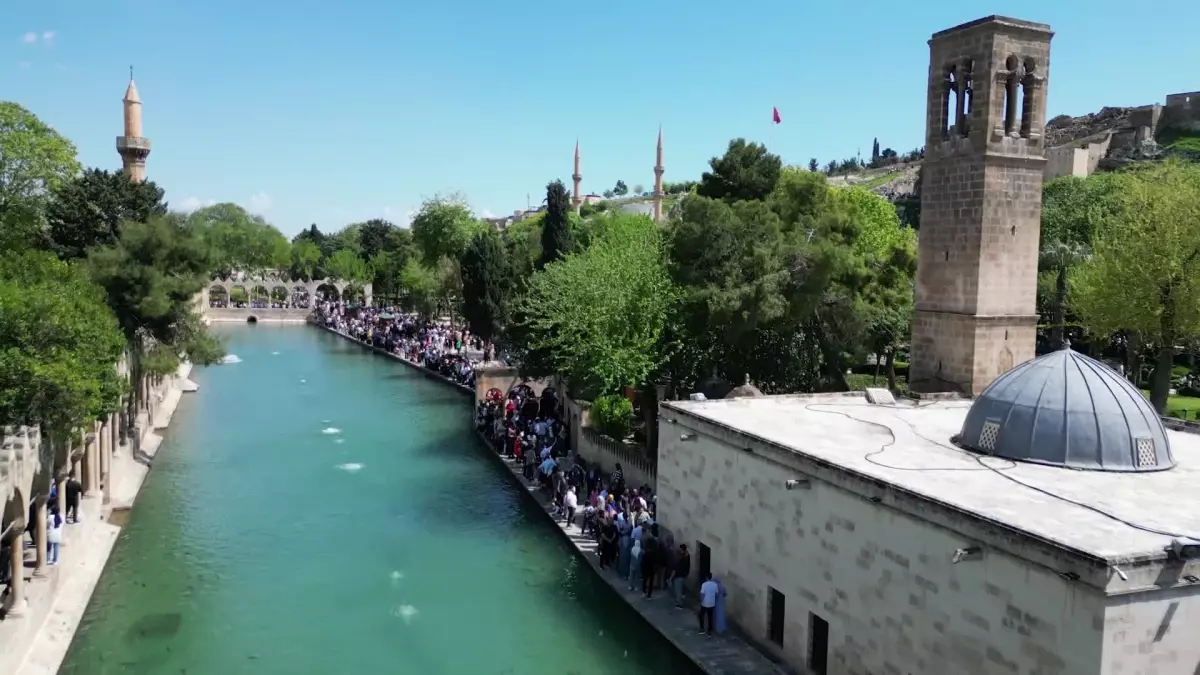 Şanlıurfa’da Çift Dilli Yazıt Bulundu